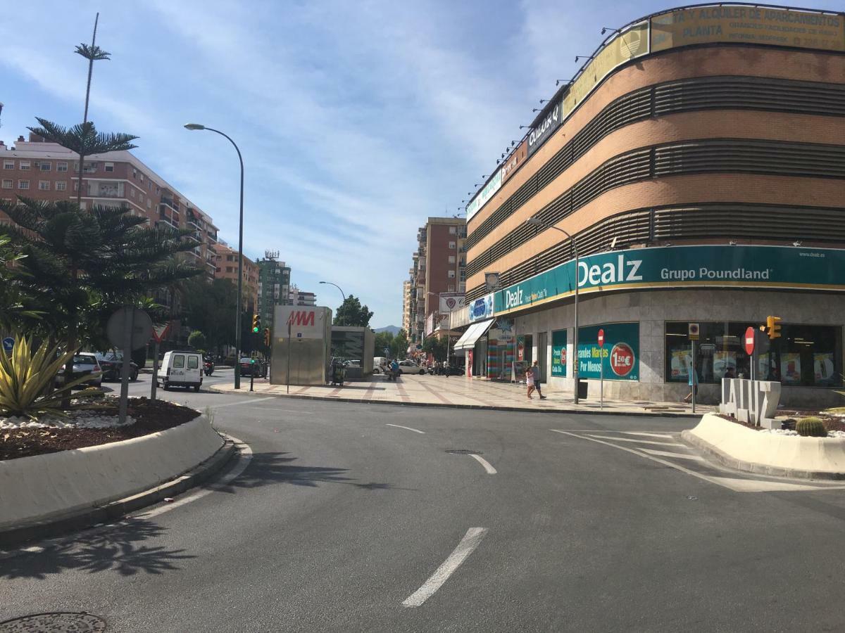 말라가 Piso Vacaciones En Familia O Amigos 아파트 외부 사진